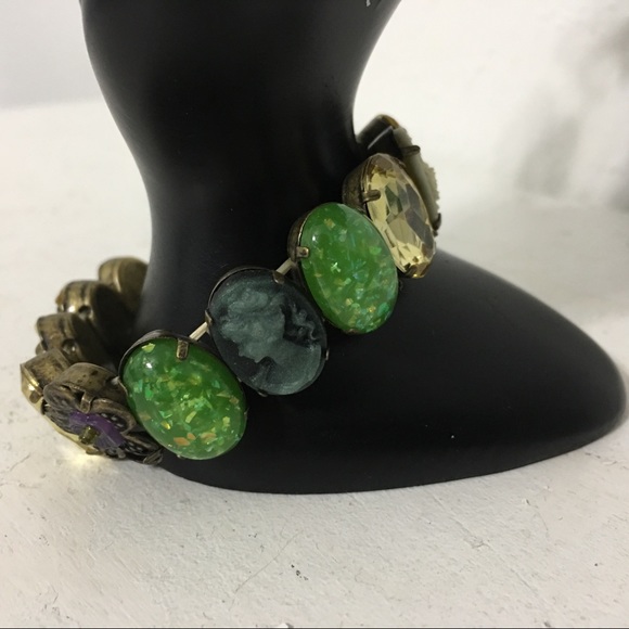 💓 Vintage Modern Cameo & Bead Stretch Bracelet Set - Picture 8 of 11